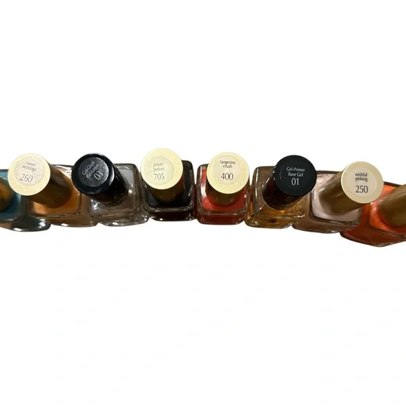 L'Oreal Nail Polish Bundle  - Multicolor - Picture 2 of 4